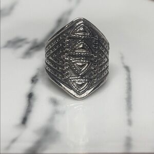 Silver Tone Moroccan Ethnic Tribal Costume Fashion Shield Ring Women’s Size 6
